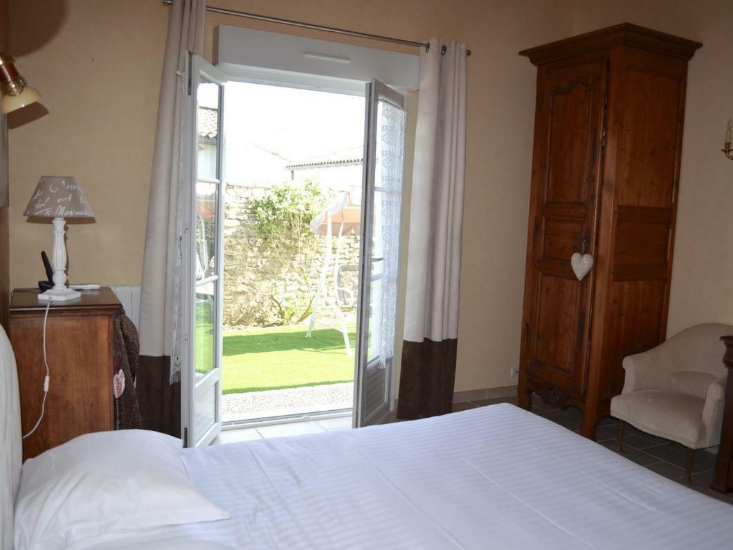 Locations De Vacances Le Clos Rhea Saint-Martin-de-Ré Rum bild
